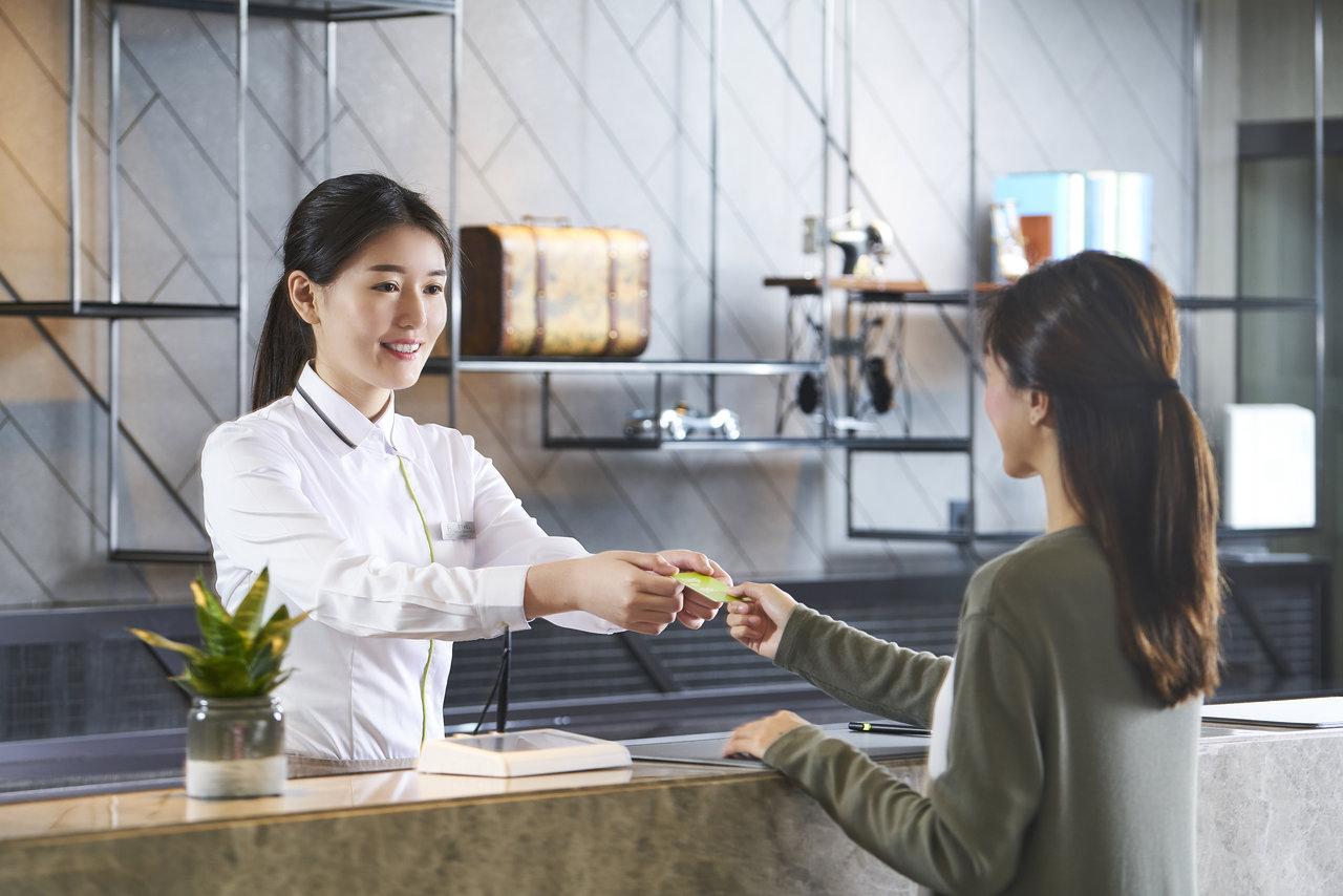Hotel Ease Tsuen Wan Hong Kong Exterior photo
