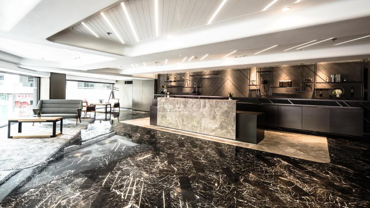 Hotel Ease Tsuen Wan Hong Kong Exterior photo